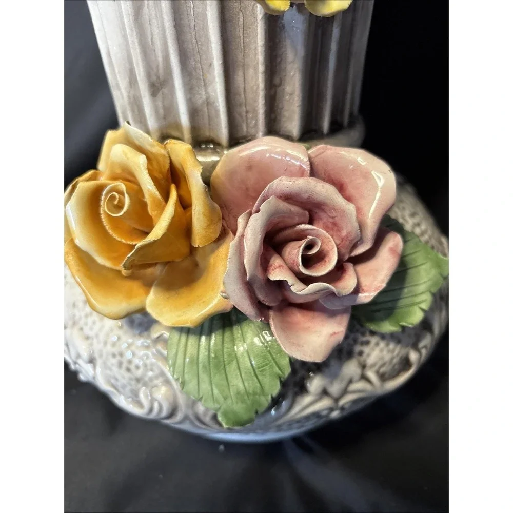 Large Vintage Capodimonte Style Porcelain Rose Vase Made In Italy 14in Tall 4lb